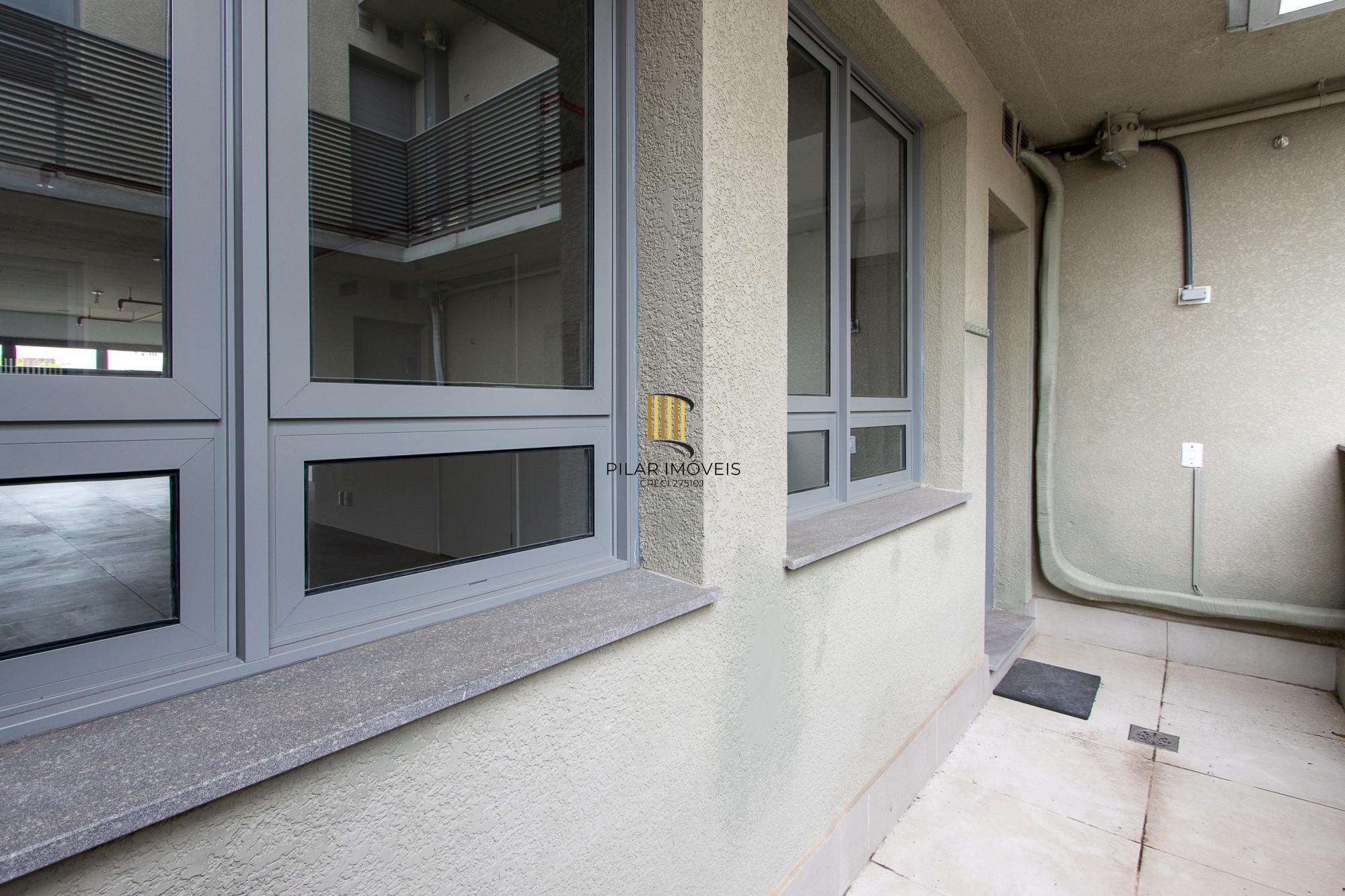 Conjunto/Sala para Venda - 118.74m², 0 dormitórios, São João