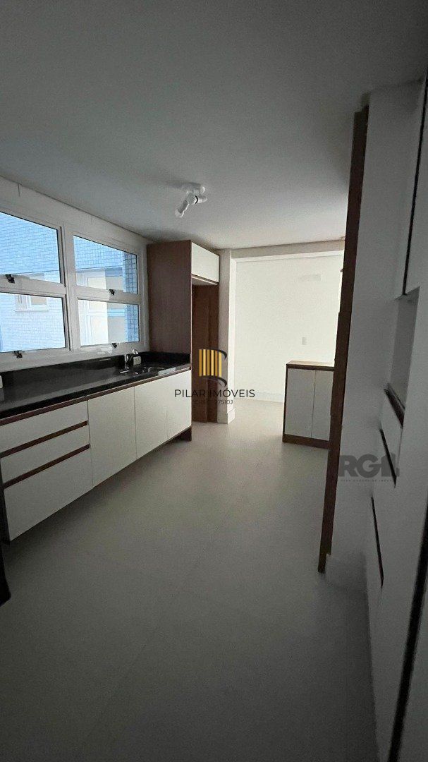 Apartamento 3 dormitórios no bairro Tristeza