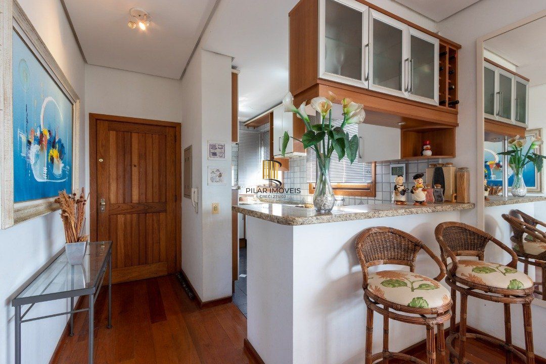 Cobertura para Venda - 157.05m², 2 dormitórios, 2 vagas - Tristeza