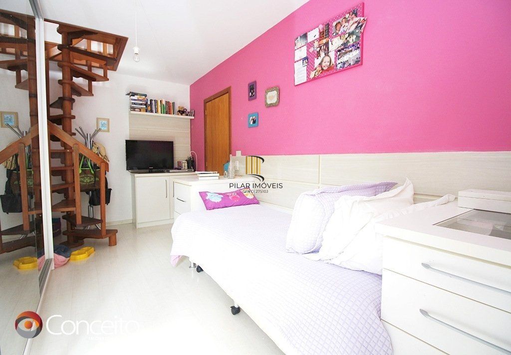 Casa para Venda - 226.73m², 3 dormitórios, sendo 3 suites, 3 vagas - Ipanema