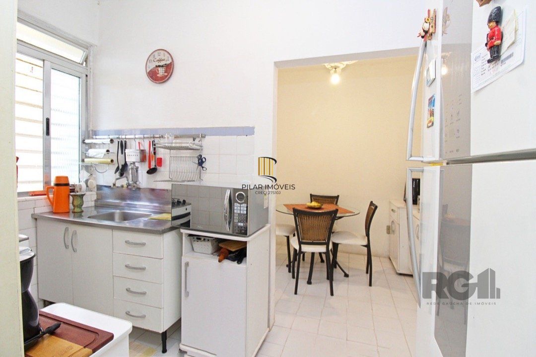 Apartamento 3 dormitórios no bairro Menino Deus