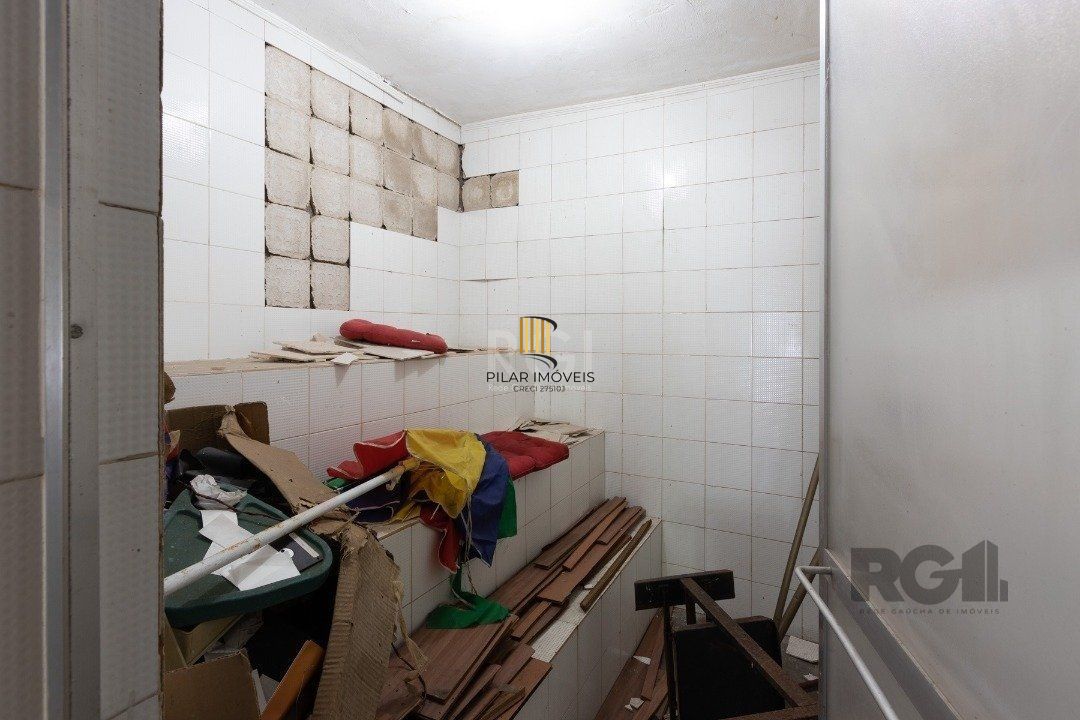 Casa 4 dormitórios no bairro Cristal