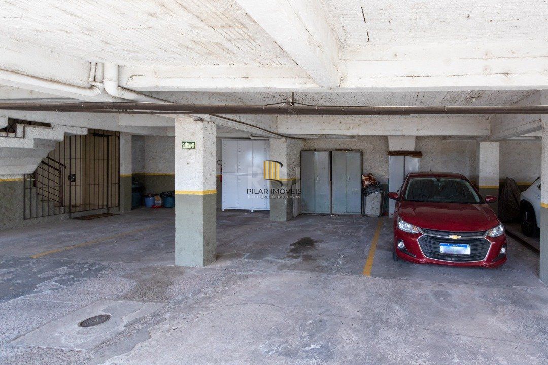 Cobertura para Venda - 234.17m², 3 dormitórios, sendo 1 suites, 2 vagas - Cristal