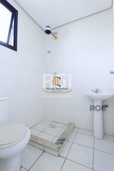 Vende-se apartamento 3 dorm com suíte e sacada 2 vagas cobertas - 126m² - Mont'Serrat