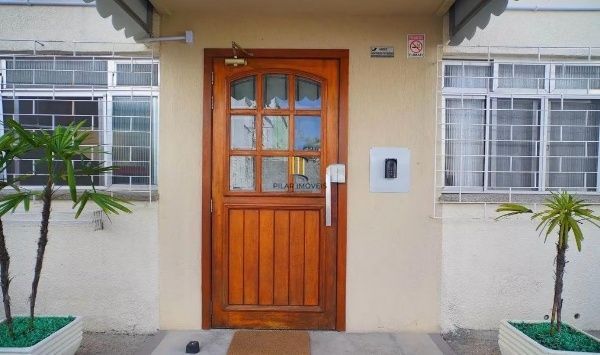 Vende-se apartamento com 2 quartos, e 1 vaga – Passo da Areia