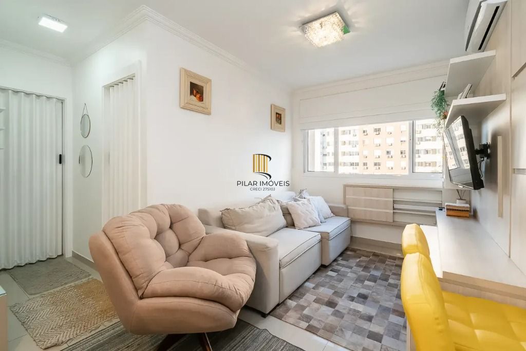 Vende-se apartamento com 2 quartos, 55 m² e 1 vaga - Passo da Areia