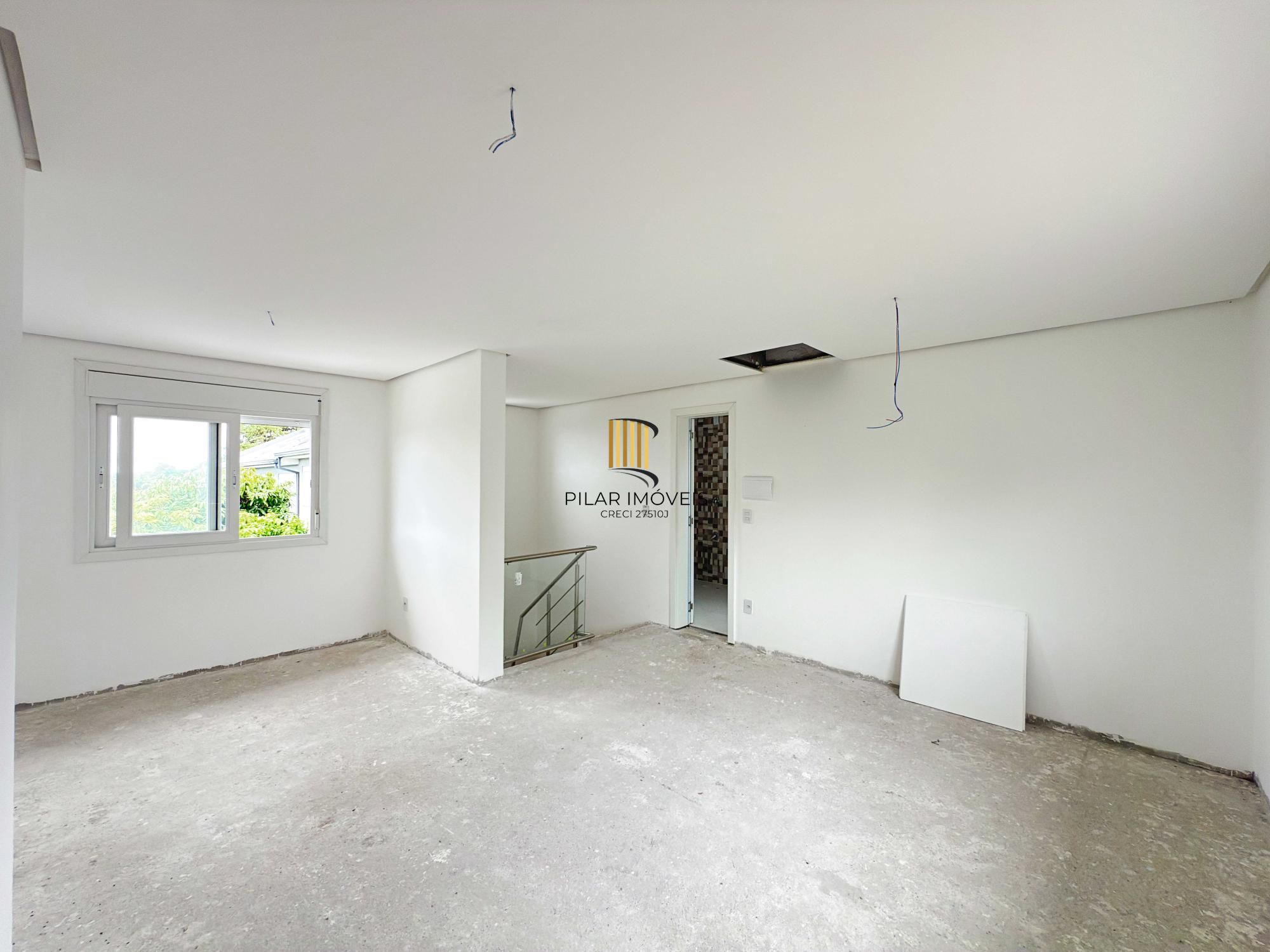 Vende-se casa em condomínio com 4 dormitórios (2 suítes), 3 vagas  – Tristeza