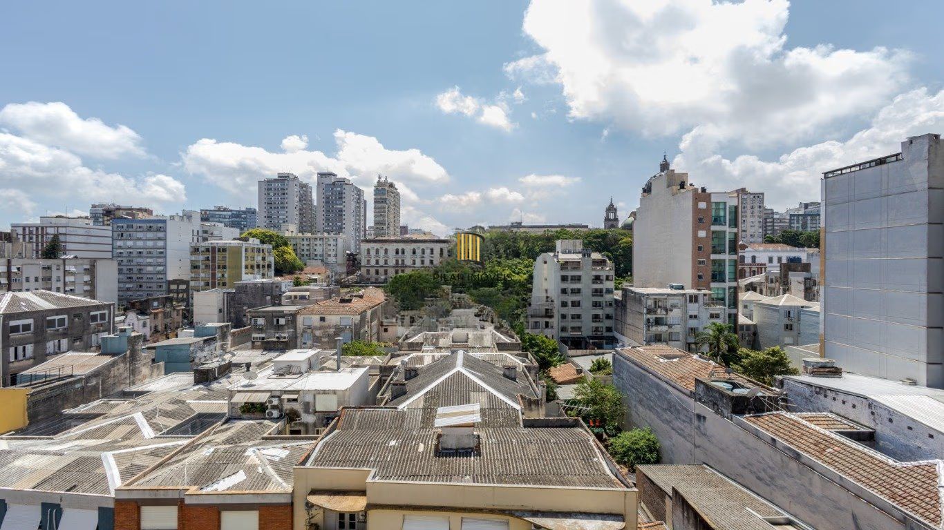 Excelente apartamento de 2 D na Demétrio Ribeiro