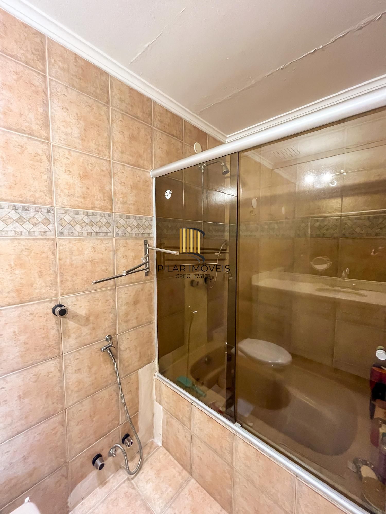 Vende-se apartamento com 2 quartos, 88m², churrasqueira e 1 vaga – Santa Cecília