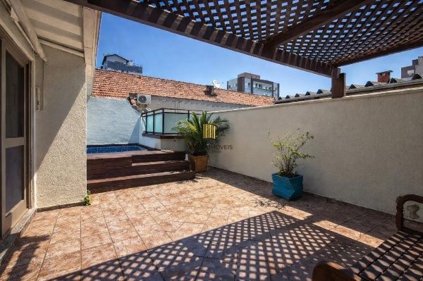 Vende-se cobertura com 2 quartos, 129m² e 1 vaga – Petrópolis - Pilar Imóveis