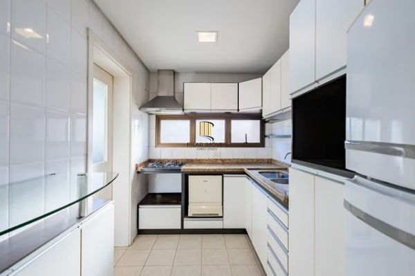 Vende-se apartamento com 3 quartos (1 suíte), 96m² e 2 vagas – Higienópolis