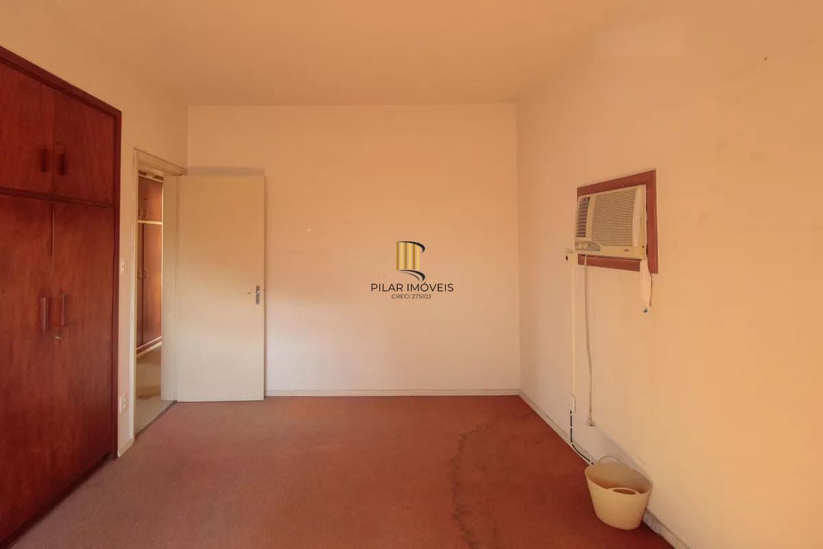 Vende-se apartamento com 4 quartos (1 suíte), 204 m² e 2 vagas - Rio Branco