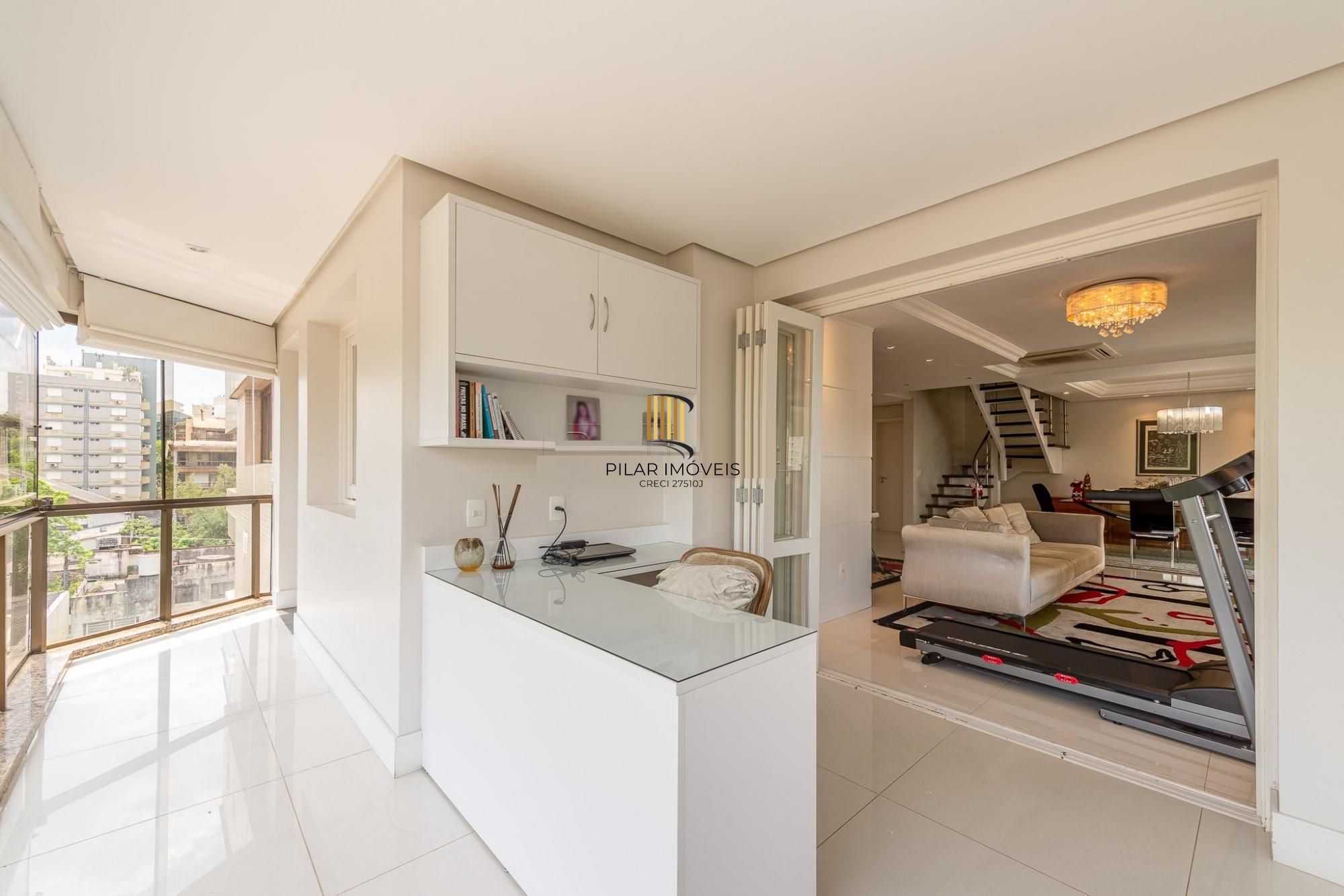 Vende-se luxuosa cobertura com 531.95m², 4 dormitórios no bairro Auxiliadora
