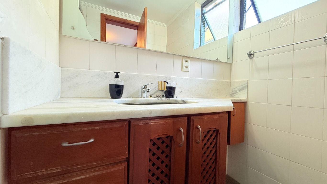Vende-se apartamento com 3 quartos(1 suíte), sacada, churrasqueira e 1 vaga – 114 m² – Mont’Serrat