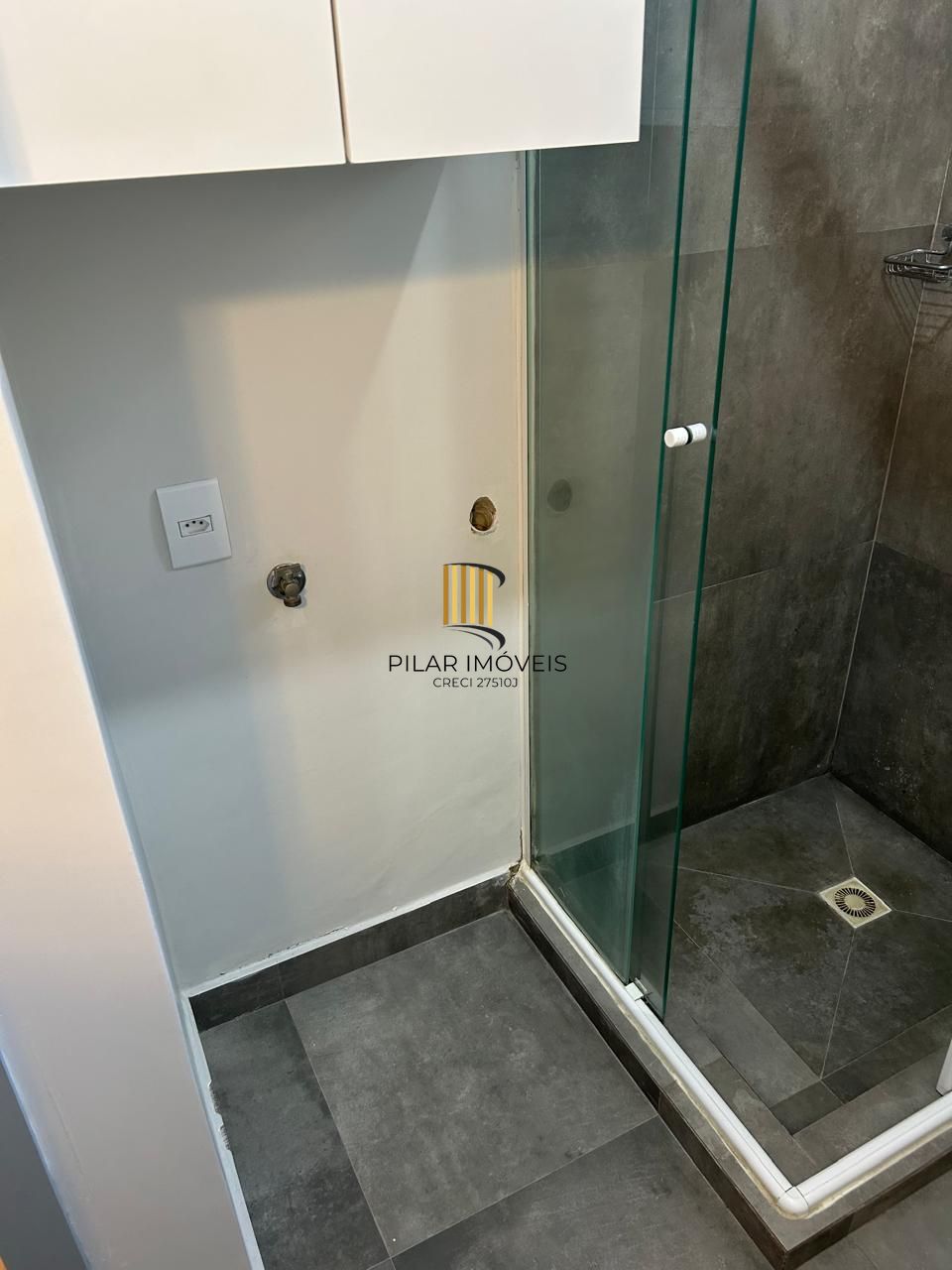 Vende-se apartamento com 3 quartos, 126m² e – Av. João Pessoa