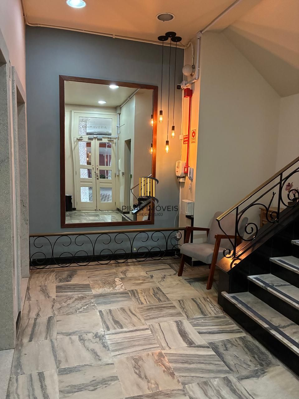 Vende-se apartamento com 3 quartos (1 suíte) - Venâncio Aires