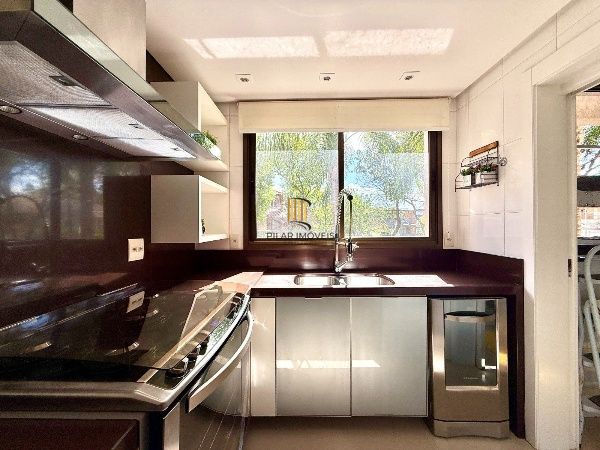 Vende-se apartamento com 3 quartos (1 suíte), 107 m² e 2 vagas – Jardim Itu