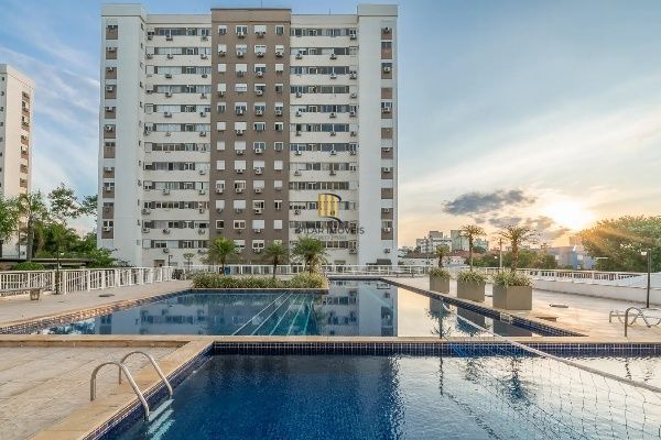 Vende-se apartamento com 2 quartos, 55 m² e 1 vaga - Passo da Areia