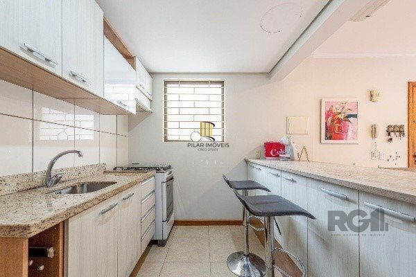 Vende-se apartamento 2 quartos com suíte, 2 vagas, cozinha americana com churrasqueira - 75m² -  Jardim Botânico
