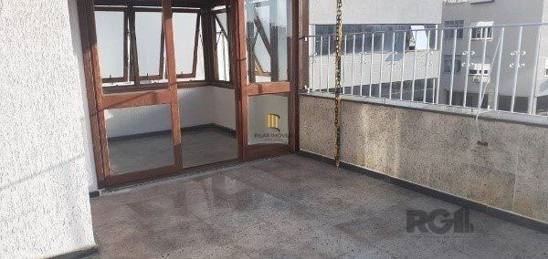 Vende-se bela cobertura de 122m², 2 quartos 2 vagas, desocupado - Auxiliadora