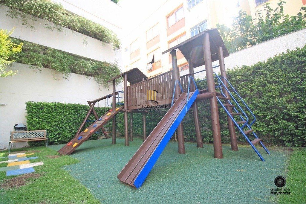 Apartamento para Venda - 121m², 3 dormitórios, sendo 2 suites, 2 vagas - Menino Deus