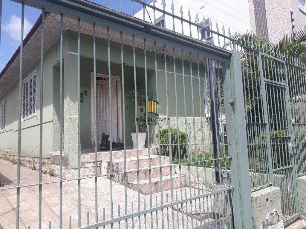 Casa para Venda - 152m², 3 dormitórios, sendo 1 suites, 1 vaga - Passo da Areia