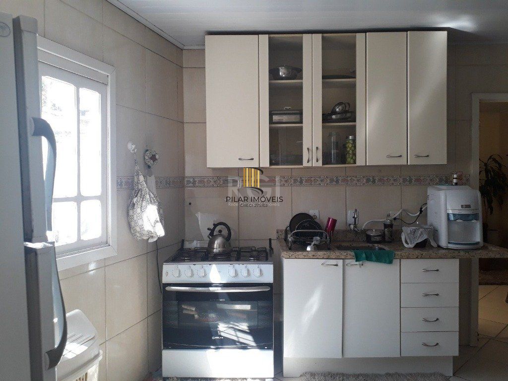 Casa para Venda - 152m², 3 dormitórios, sendo 1 suites, 1 vaga - Passo da Areia