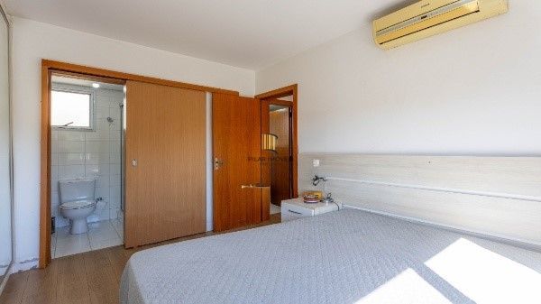 Vende-se apartamento com 2 quartos, 67 m², 2 vagas - Petrópolis