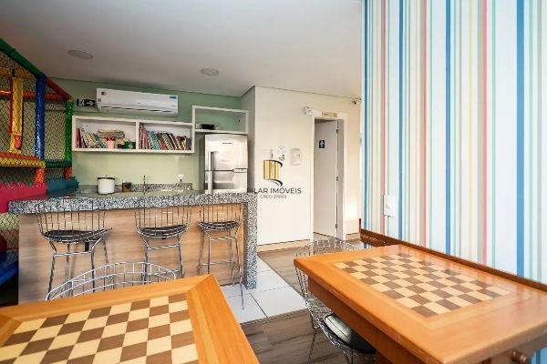 Vende-se apartamento com 2 quartos, 55 m² e 1 vaga - Passo da Areia