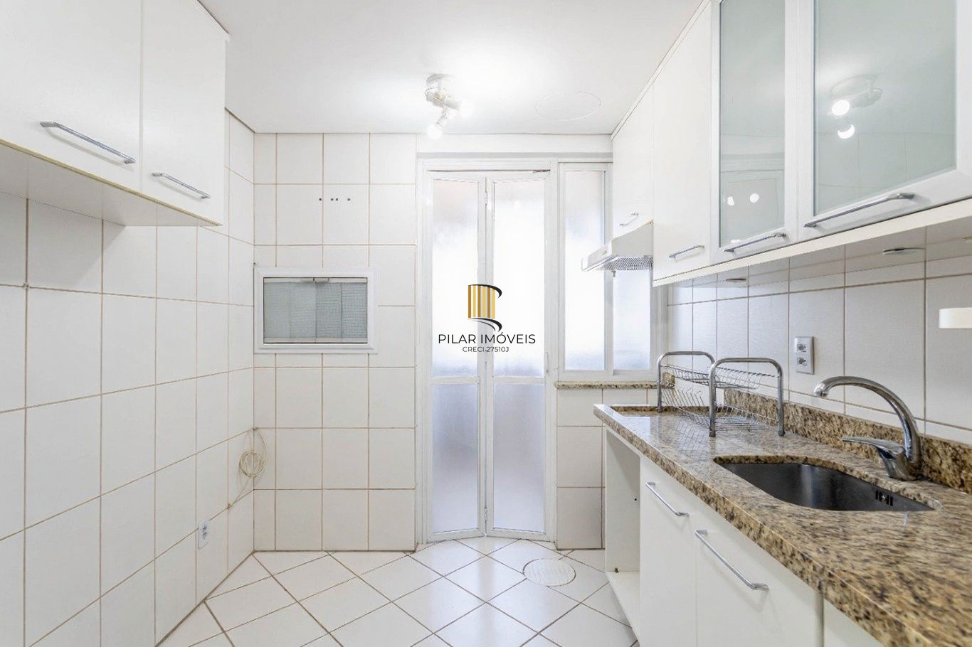 Vende-se apartamento com 3 quartos (1 suíte), 97m² e 2 vagas – São Geraldo
