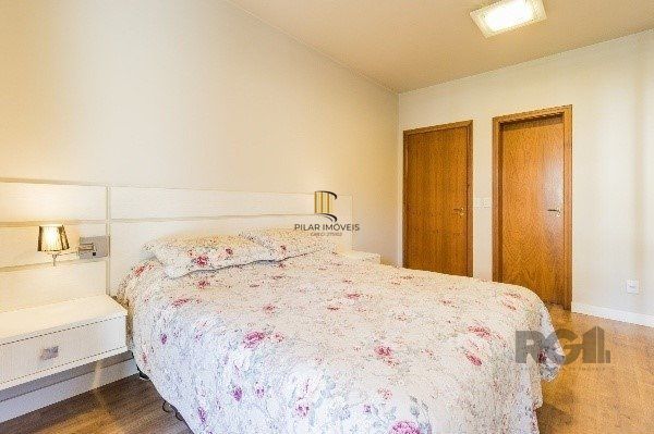 Vende-se luxuoso apartamento 3 quartos com suíte, 2 vagas, lareira, churrasqueira, próximo da encol - 133m² - Bela Vista