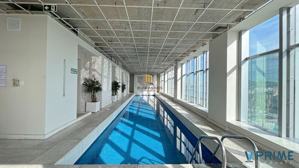 Vende-se apartamento duplex com 1 quarto , 64m² e 2 vagas - Praia de Belas