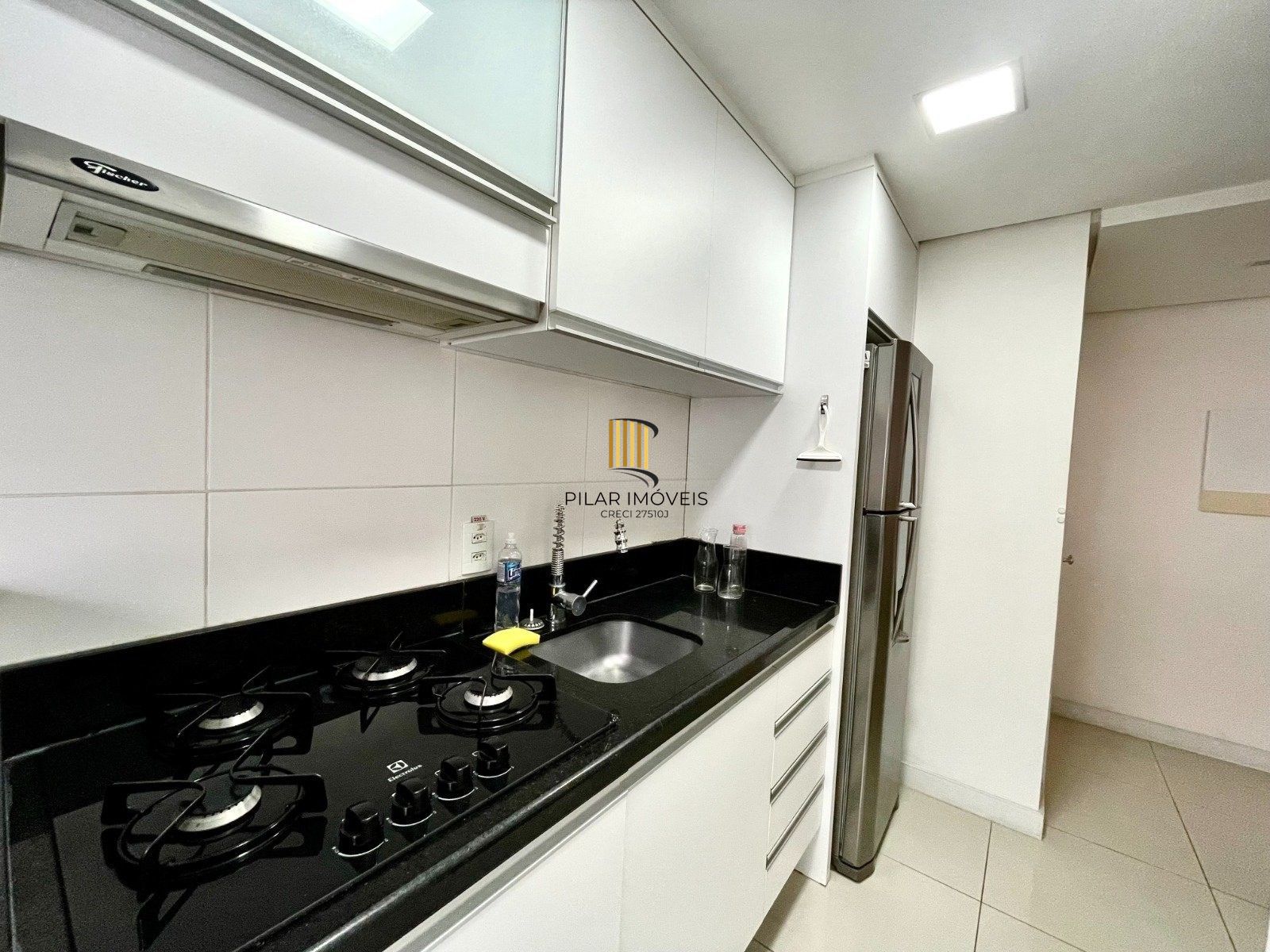 Vende-se apartamento com 2 quartos (1 suíte), 65m² e 2 vagas – Higienópolis