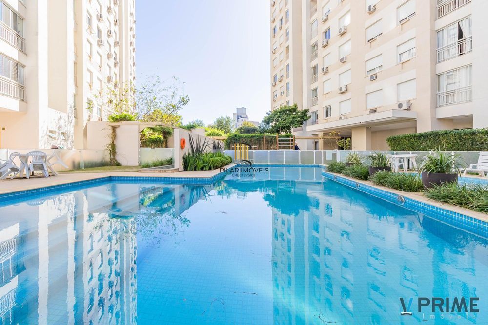Vende-se apartamento com 2 quartos (1 suíte), 62m² e 1 vaga – Passo da Areia