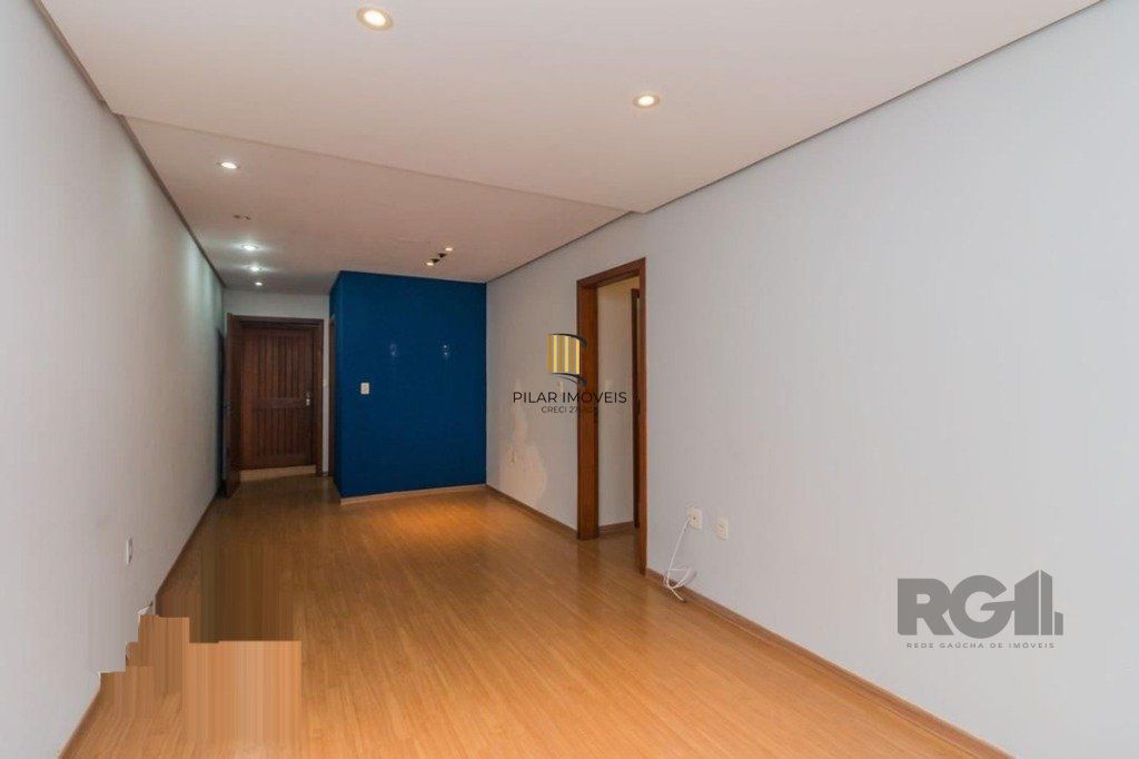Ampla Cobertura de 181m² com 2 Quartos, Suíte e 2 Vagas no Bairro São João!