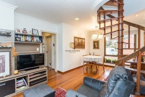 Vende-se espaçoso apartamento 4 quartos, 2 suítes, 3 vagas, próximo ao Hospital Moinhos - 154m² - Floresta