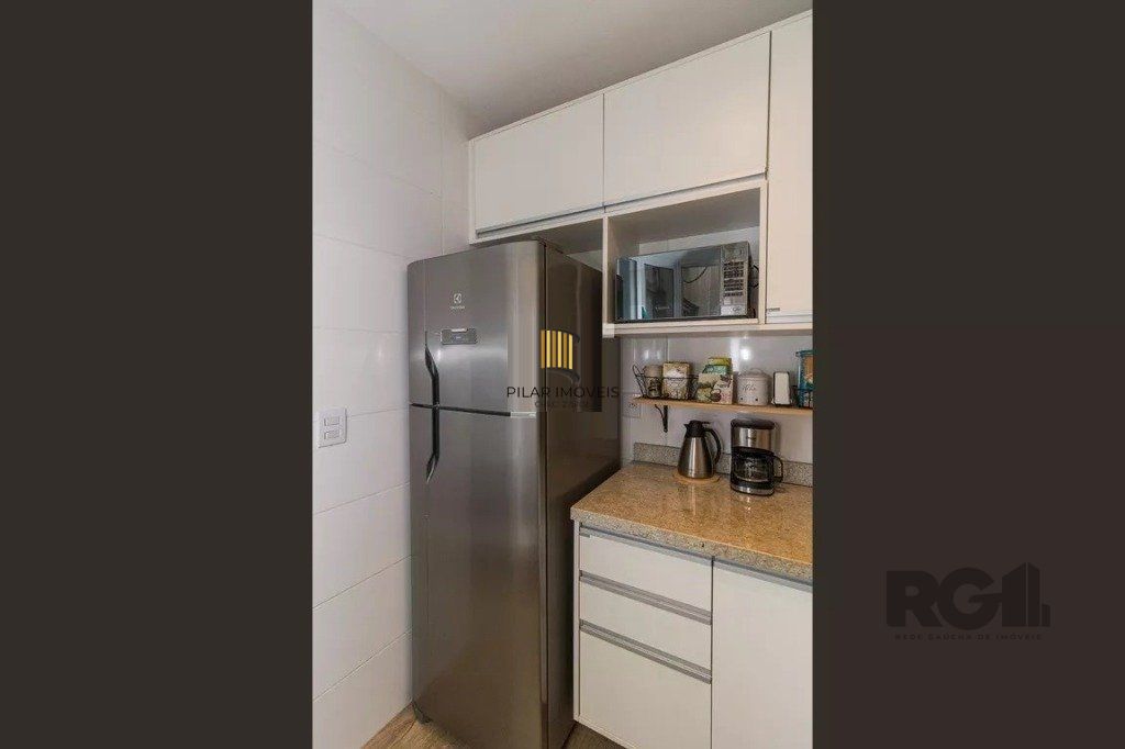 Apartamento 1 dormitório 1 banheiro no Bairro Centro Histórico