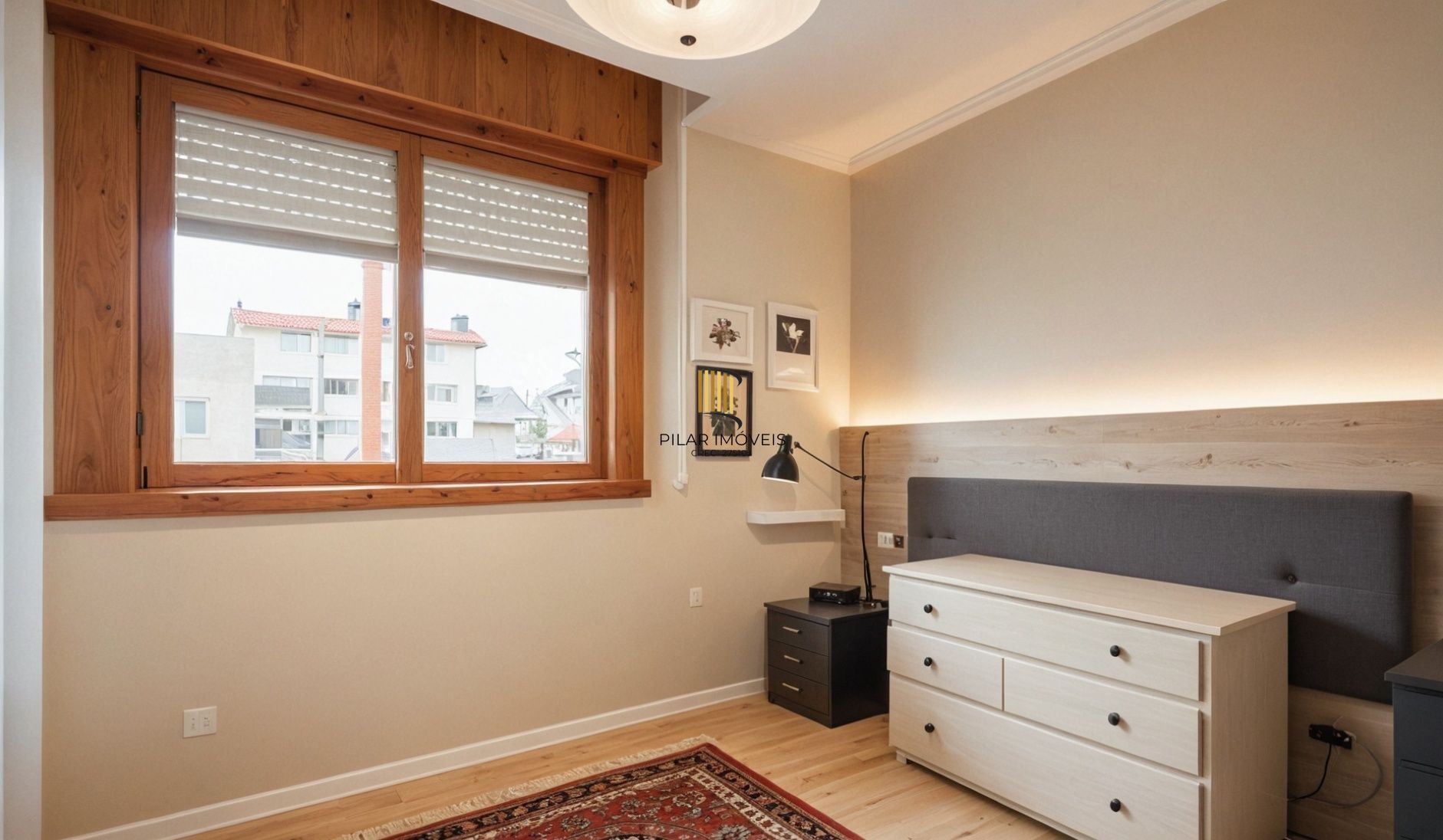 Vende-se apartamento com 3 quartos (1 suíte), 2 vagas e 171 m² -Bela Vista