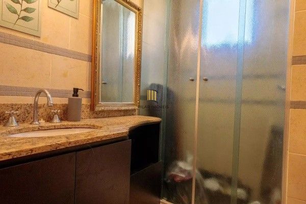 Vende-se apartamento com dois quartos(1 suíte), 73M² e 1 vaga - Rio Branco