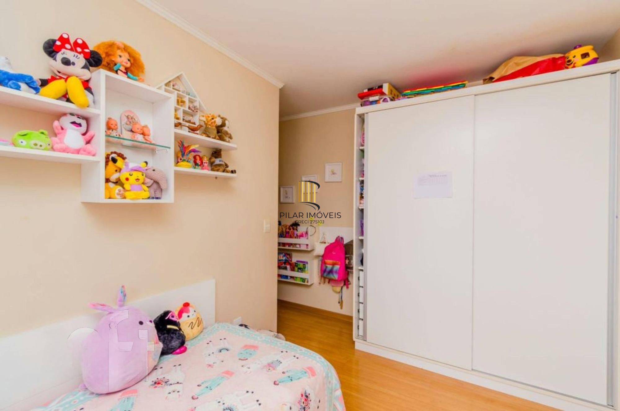Vende-se apartamento com 3 quartos, suíte e churrasqueira – 103 m² - Petrópolis