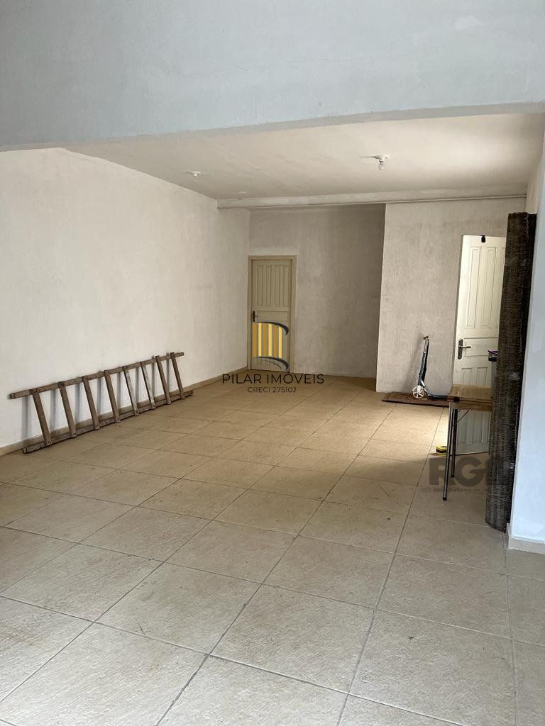 Casa 4 dormitórios no bairro Petrópolis