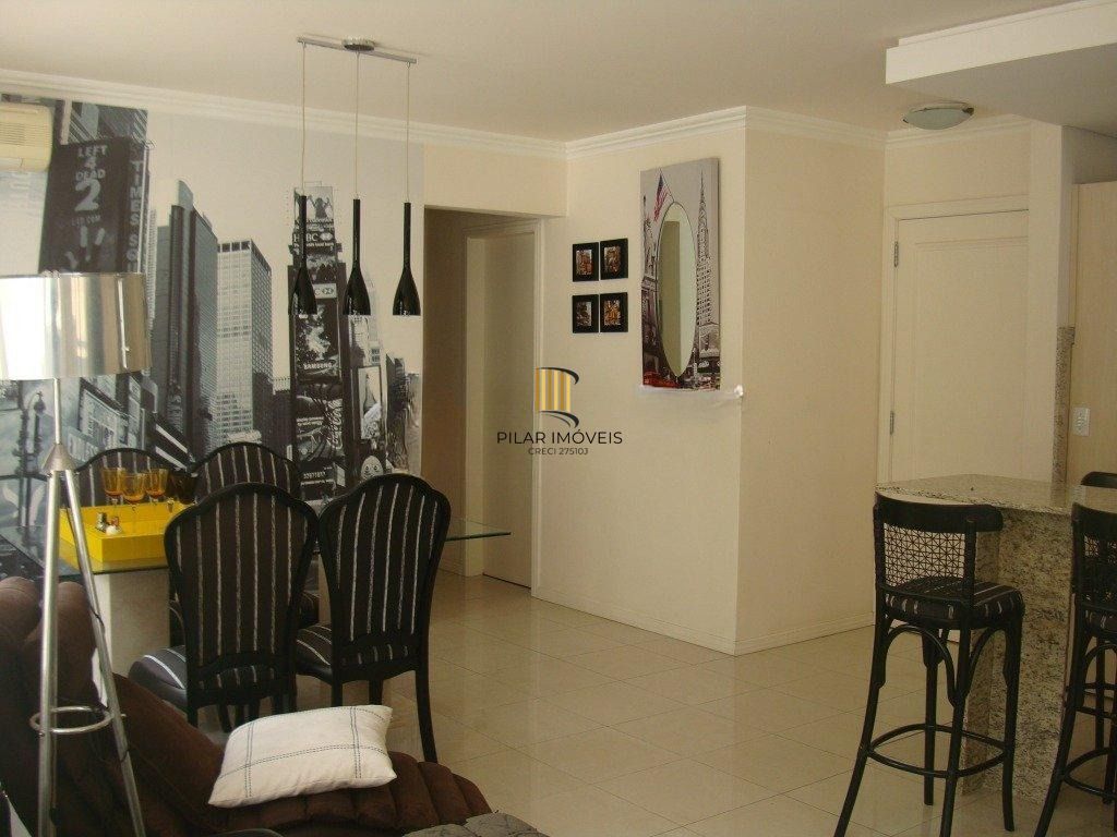 Vende-se apartamento com 2 quartos(1 suíte), 86m² e sacada - Mont'Serrat