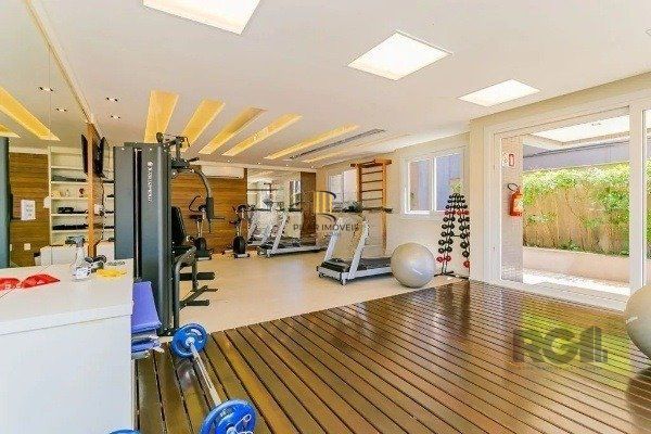 Vende-se amplo apartamento 3 dorm c/ suíte, 3 vagas, churrasqueira, lareira - 113m² - Bela Vista