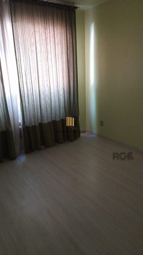 Apartamento 3 dormitórios no bairro Mont Serrat
