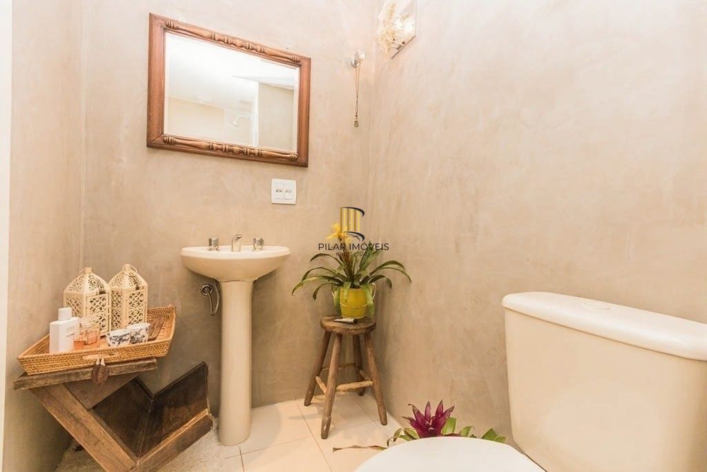 Vende-se apartamento com 2 quartos (1 suíte), 68m² e 2 vagas – Passo da Areia