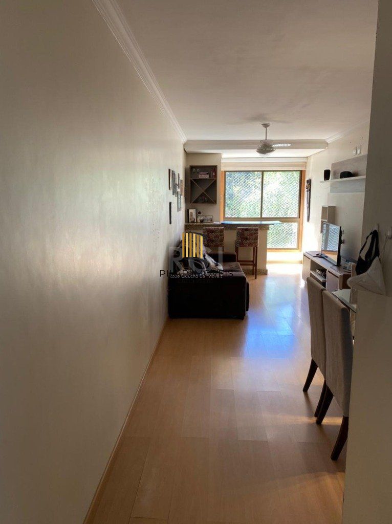 Apartamento para Venda - 75m², 2 dormitórios, sendo 1 suíte, 2 vagas-Petrópolis