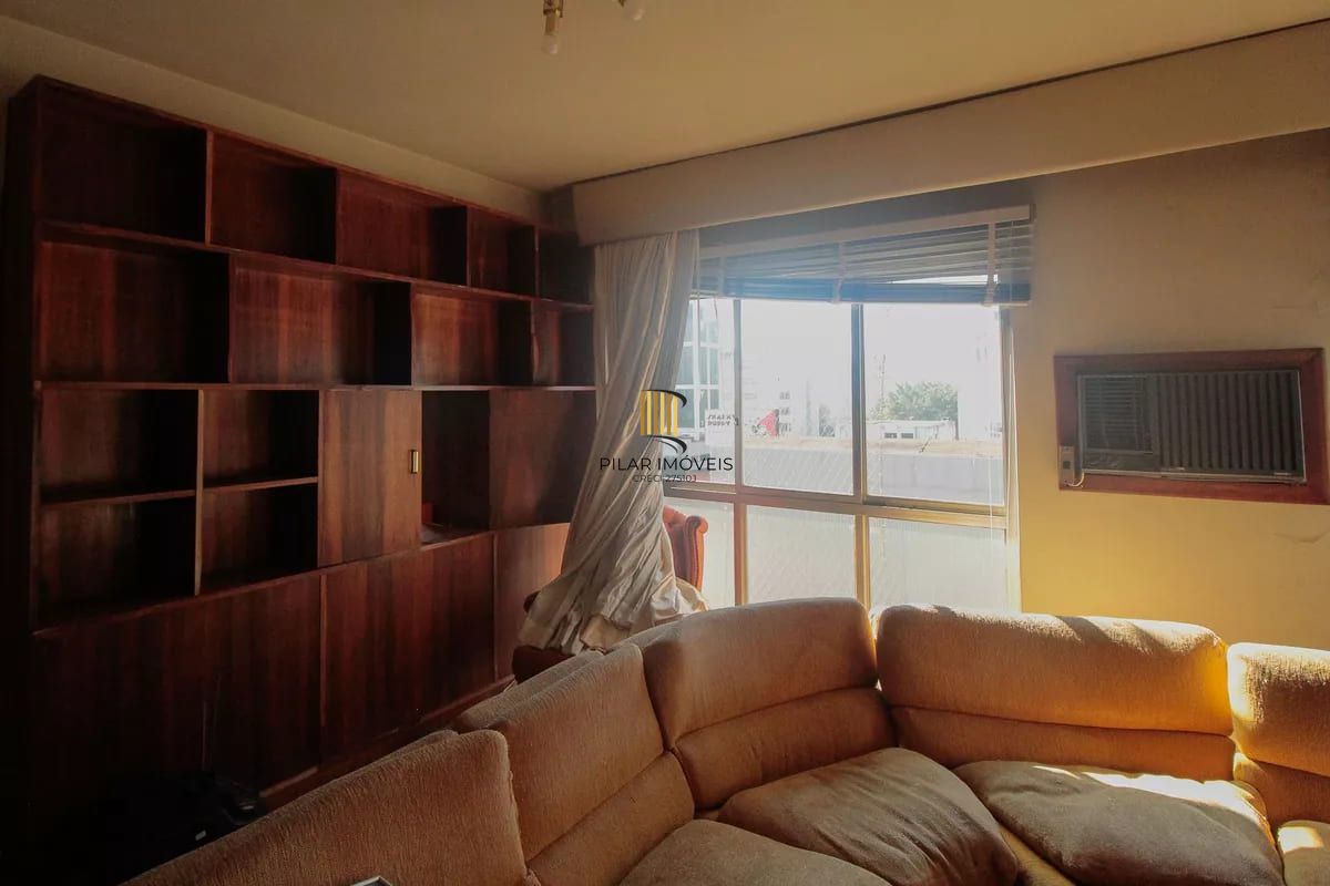 Vende-se apartamento com 4 quartos (1 suíte), 204 m² e 2 vagas - Rio Branco