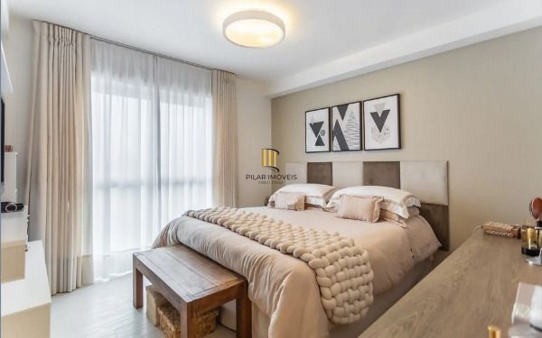 Apartamento mobiliado, 3 suítes, 2 vagas – 126m² – Petrópolis