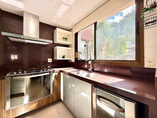 Vende-se apartamento com 3 quartos (1 suíte), 107 m² e 2 vagas – Jardim Itu