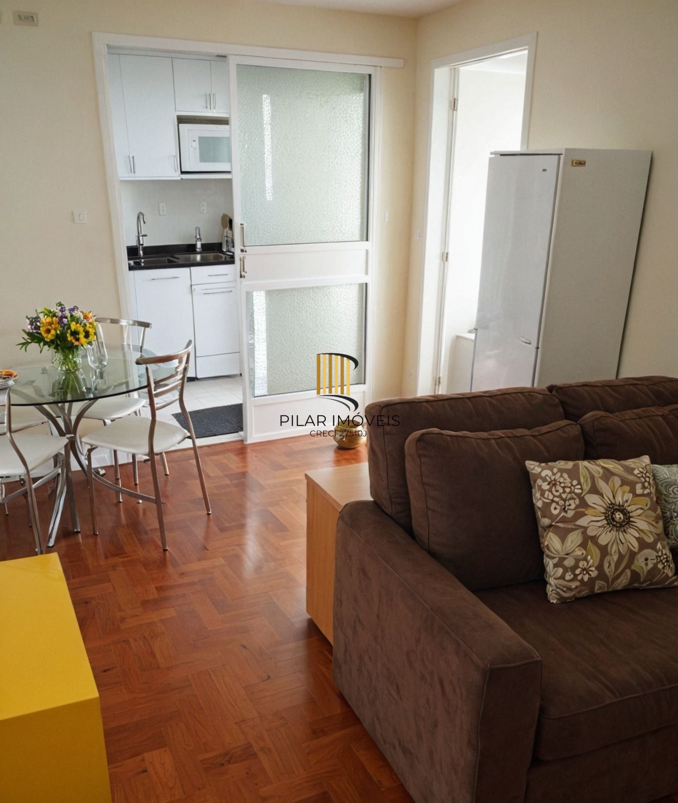 Vende-se apartamento de 1 dormitório e 41m² - Menino Deus